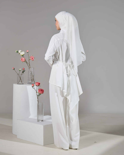 MINOR DEFECT ELENE TOP (OFF WHITE)