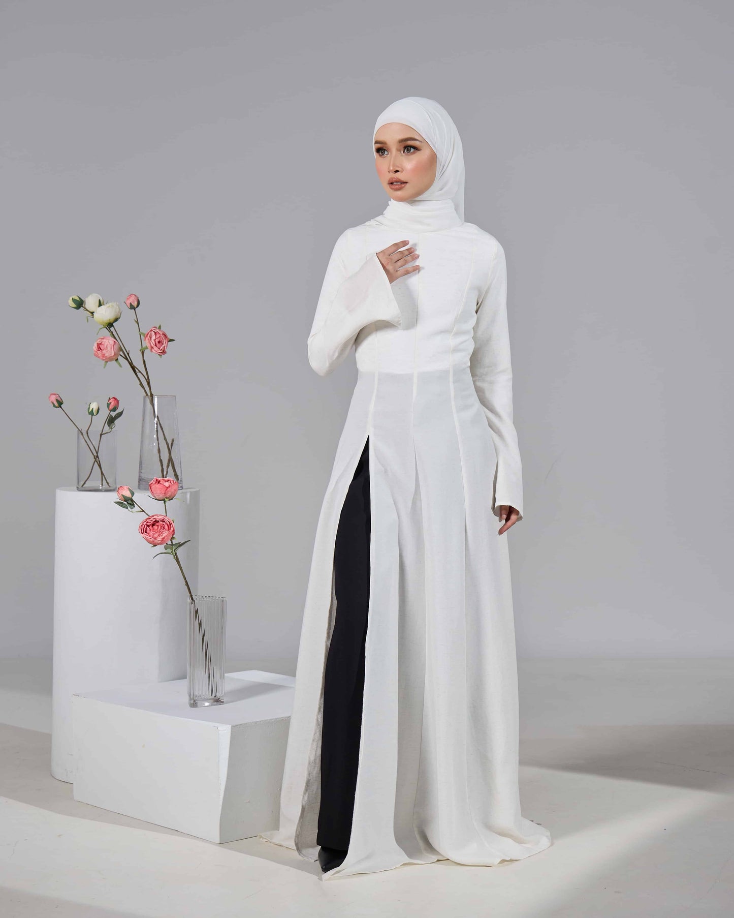 MINOR DEFECT VELORA DRESS (OFF WHITE)
