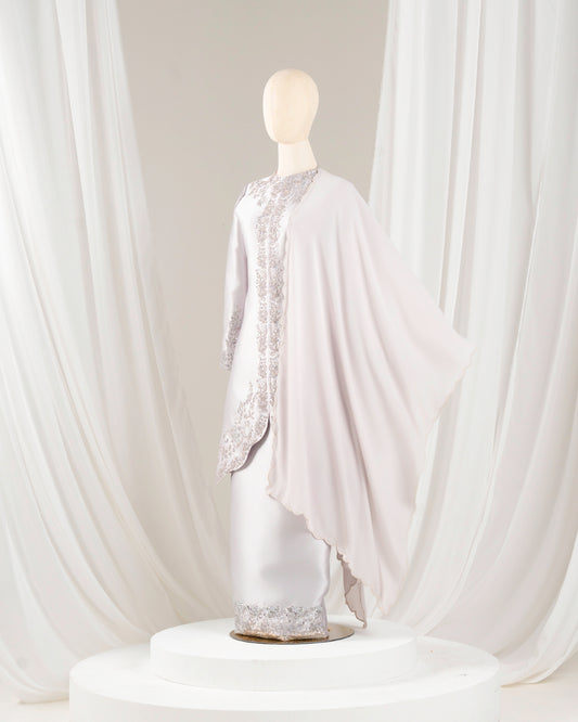 IRINA SELENDANG (GREY)