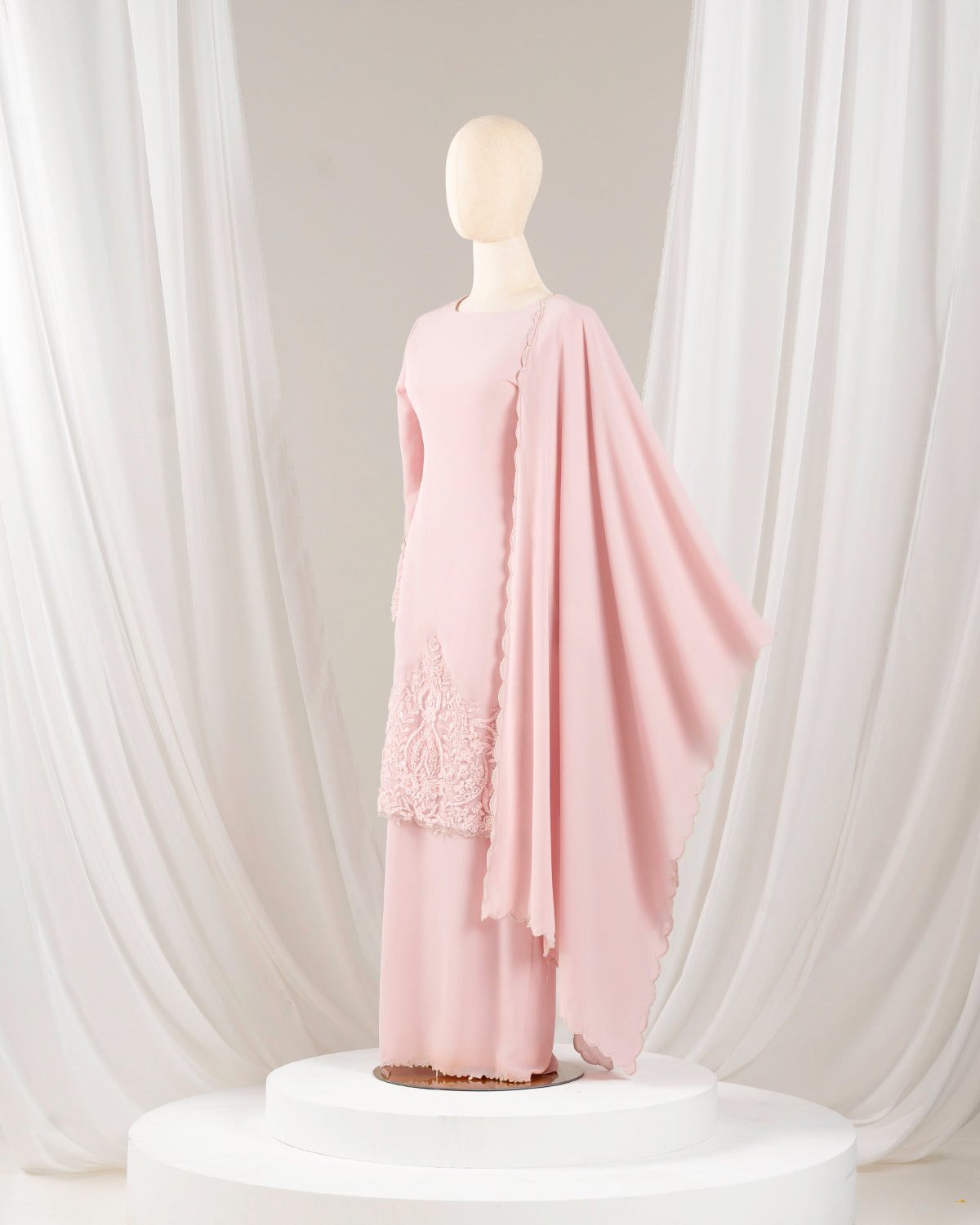 IRINA SELENDANG (PINK)