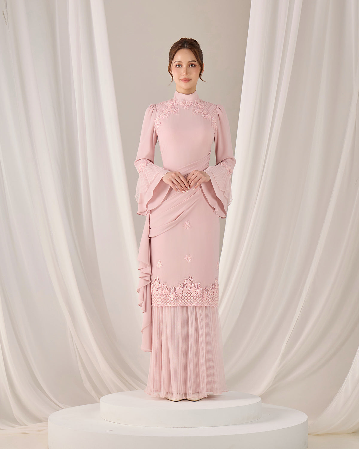 MINOR DEFECT HAYLIE KURUNG (PINK)