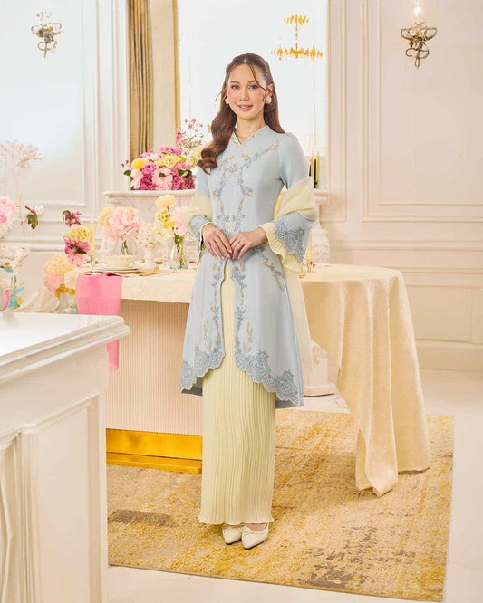 ISYRA KURUNG (BLUEBERRY CUSTARD)