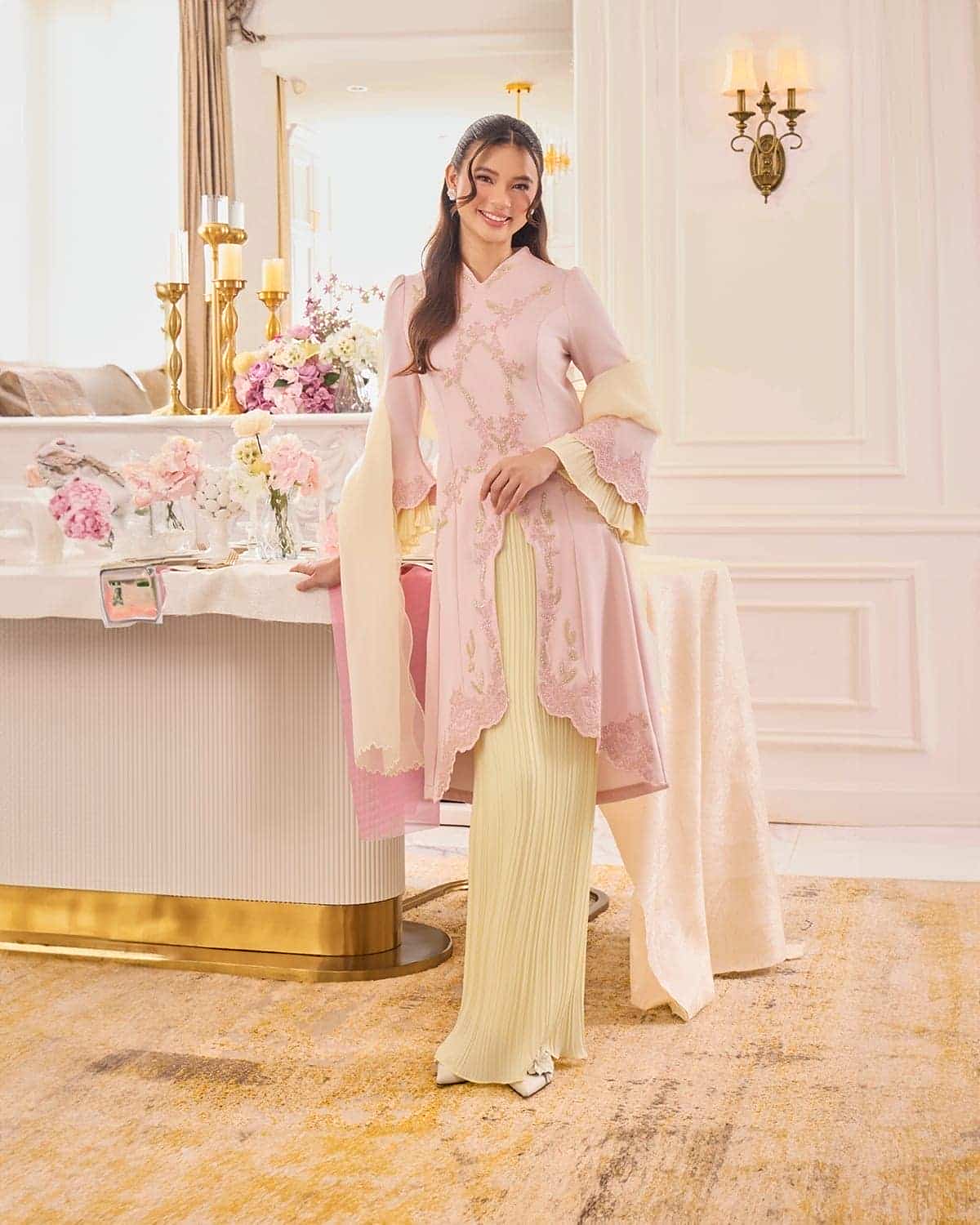 ISYRA KURUNG (PINK LEMONADE)