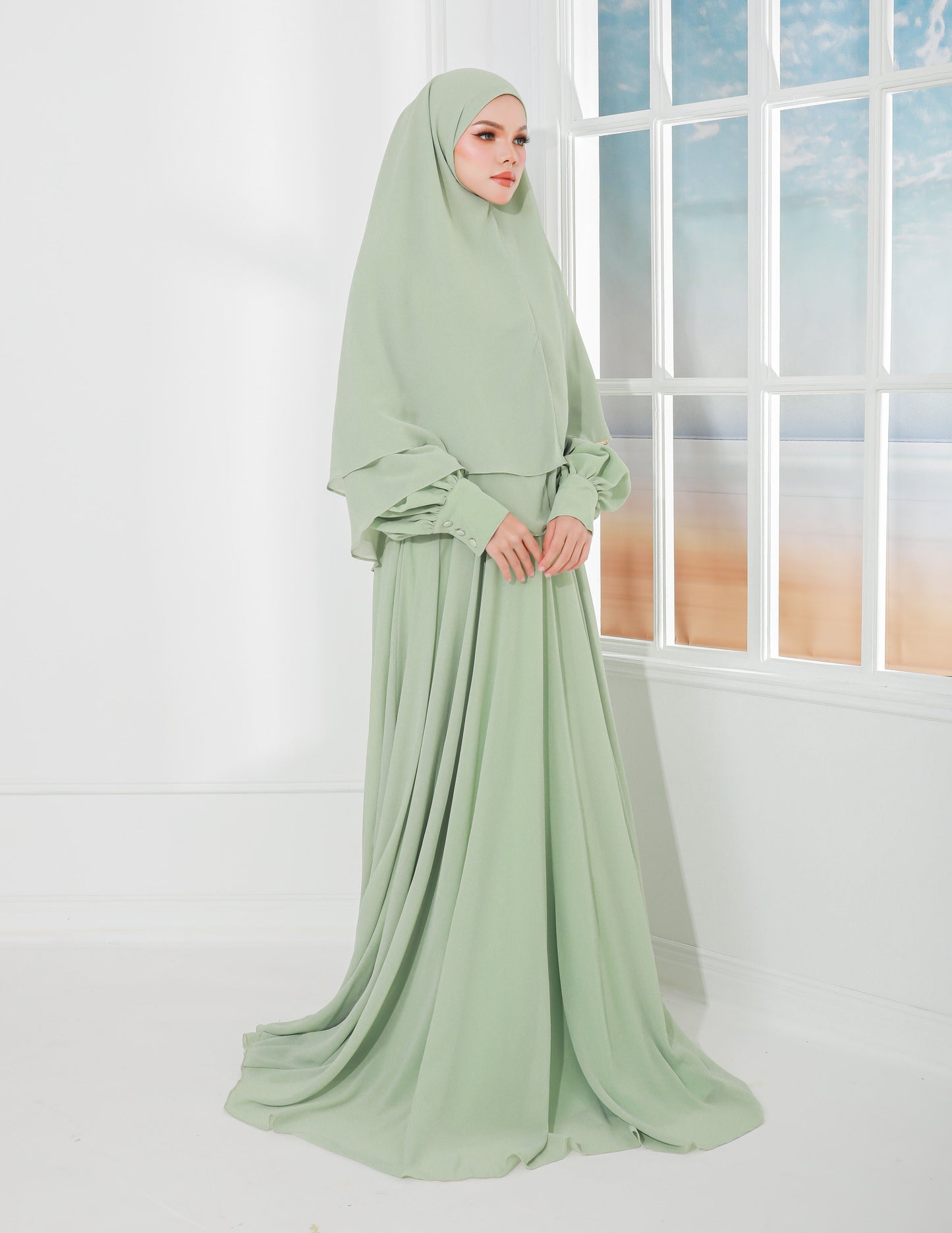 MINOR DEFECT AFSHA KHIMAR (GREEN TEA)