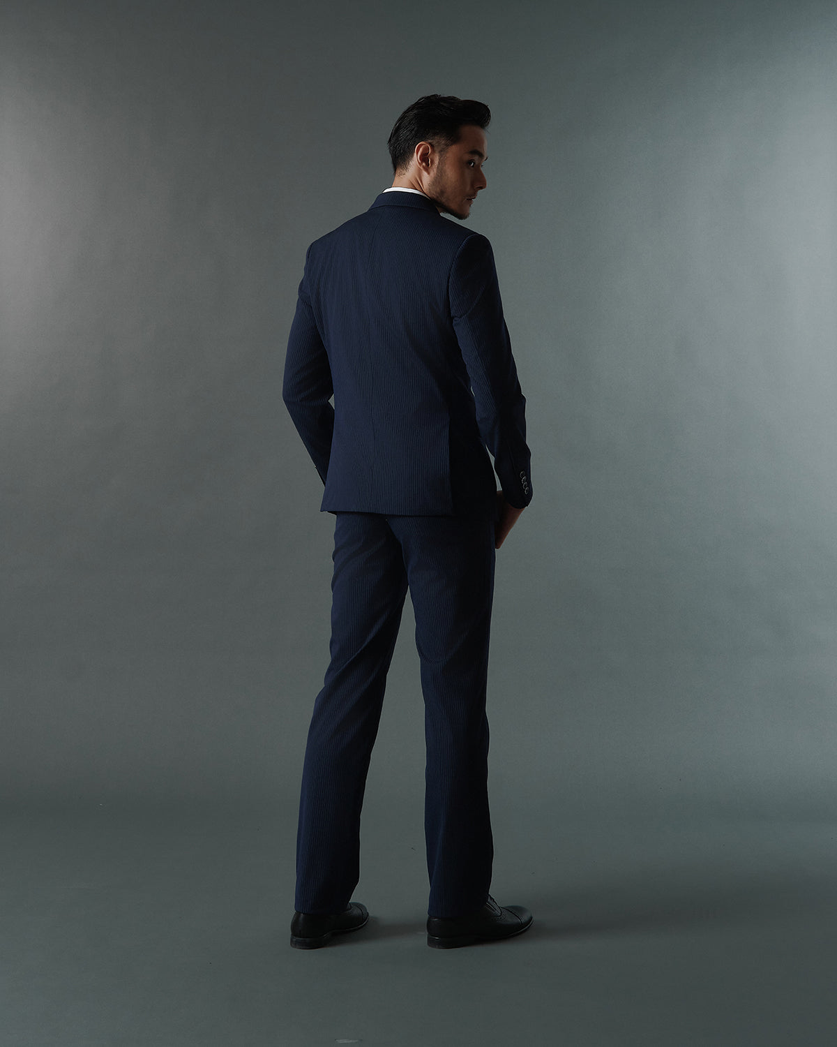 THE KINGSLEY DOUBLE BREASTED SUIT (NAVY BLUE)