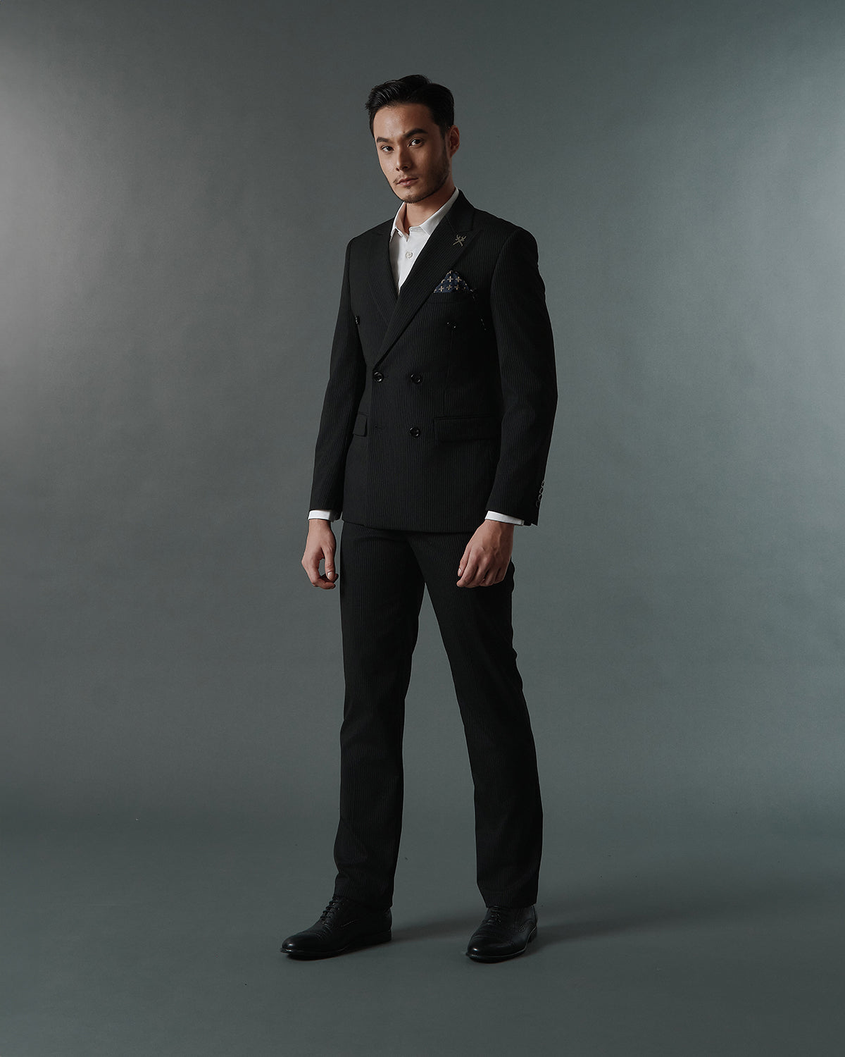 THE KINGSLEY DOUBLE BREASTED SUIT (BLACK)