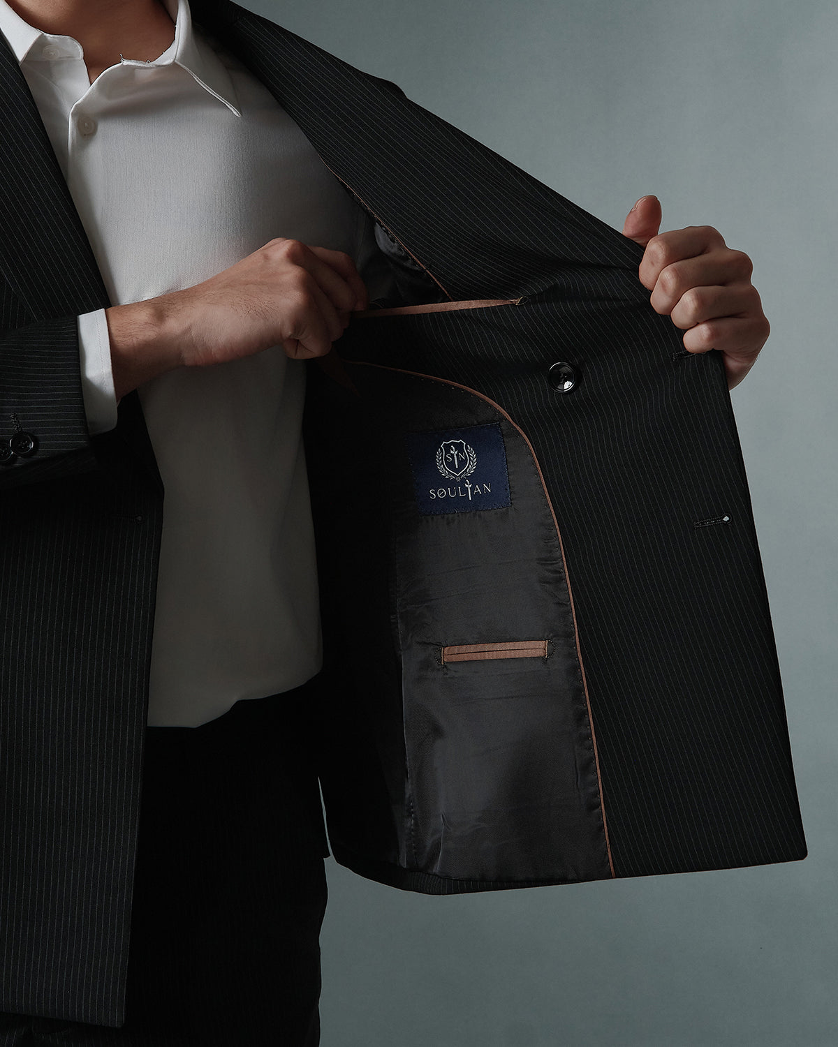 THE KINGSLEY DOUBLE BREASTED SUIT (BLACK)