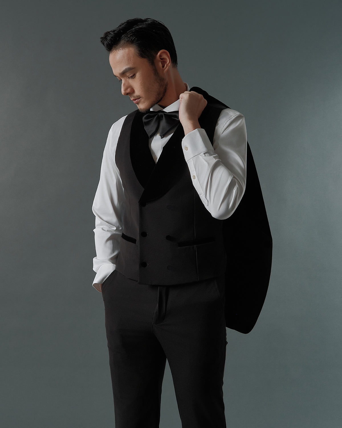 THE MONROE SINGLE BREASTED SUIT (BLACK)