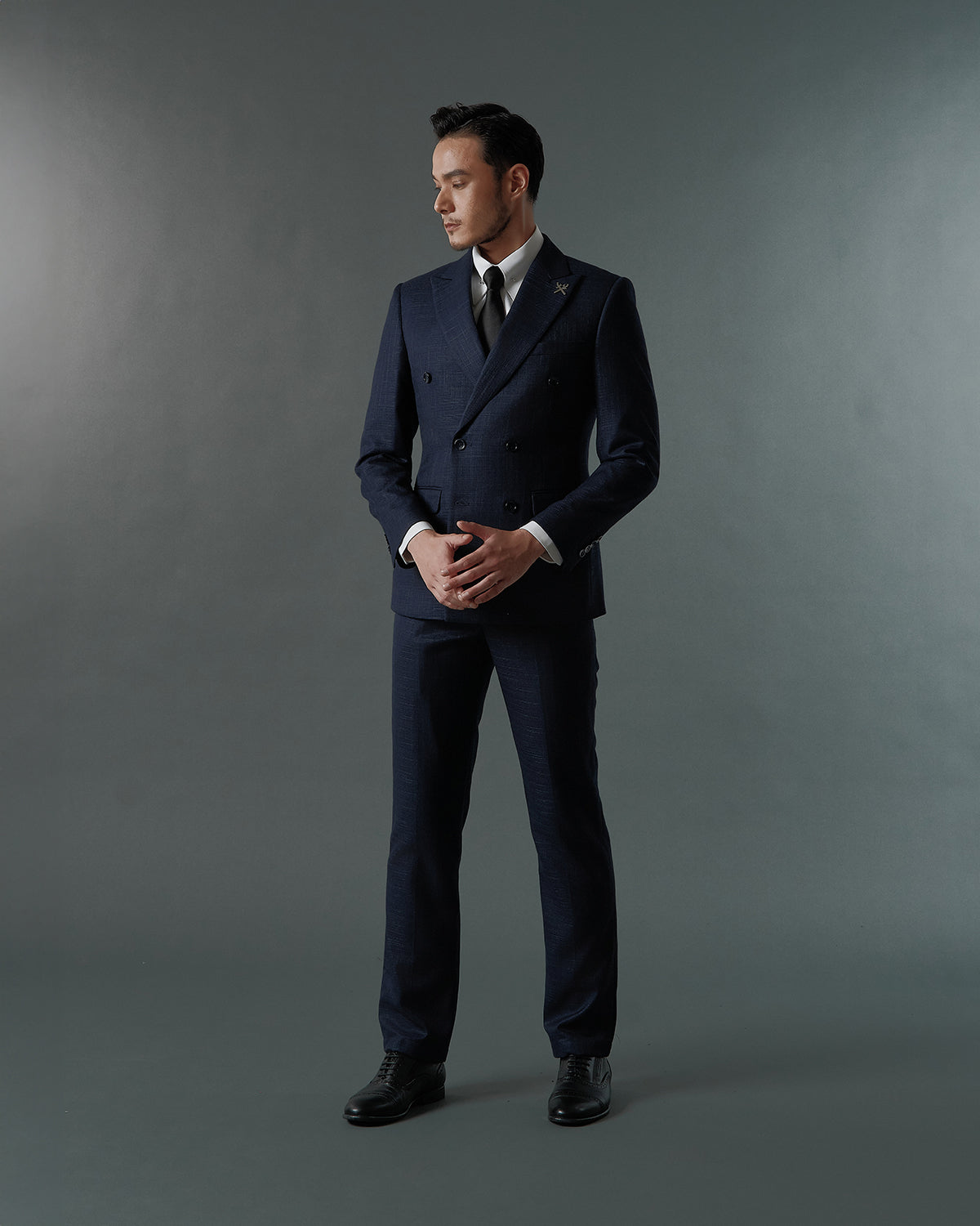 THE WINDSOR DOUBLE BREASTED SUIT (NAVY BLUE)