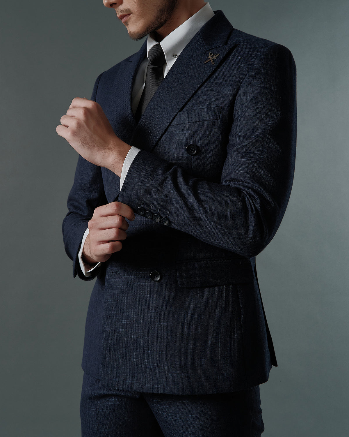 THE WINDSOR DOUBLE BREASTED SUIT (NAVY BLUE)