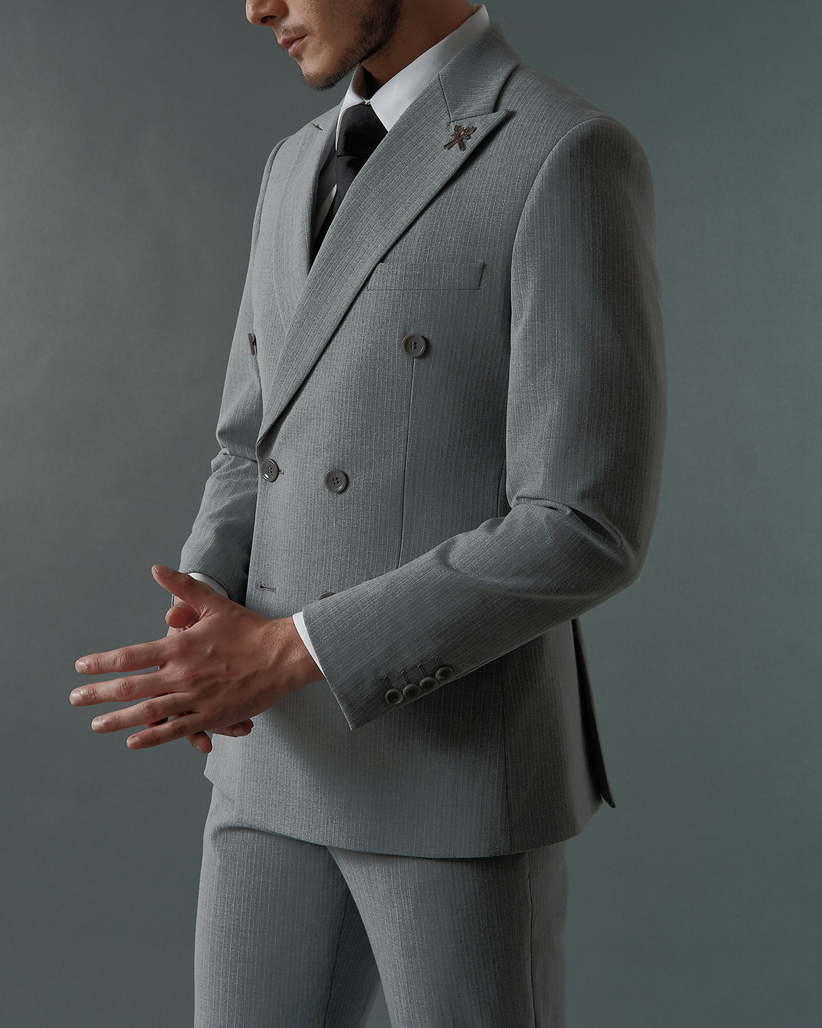 THE DOMINIC DOUBLE BREASTED SUIT (SILVER GREY)
