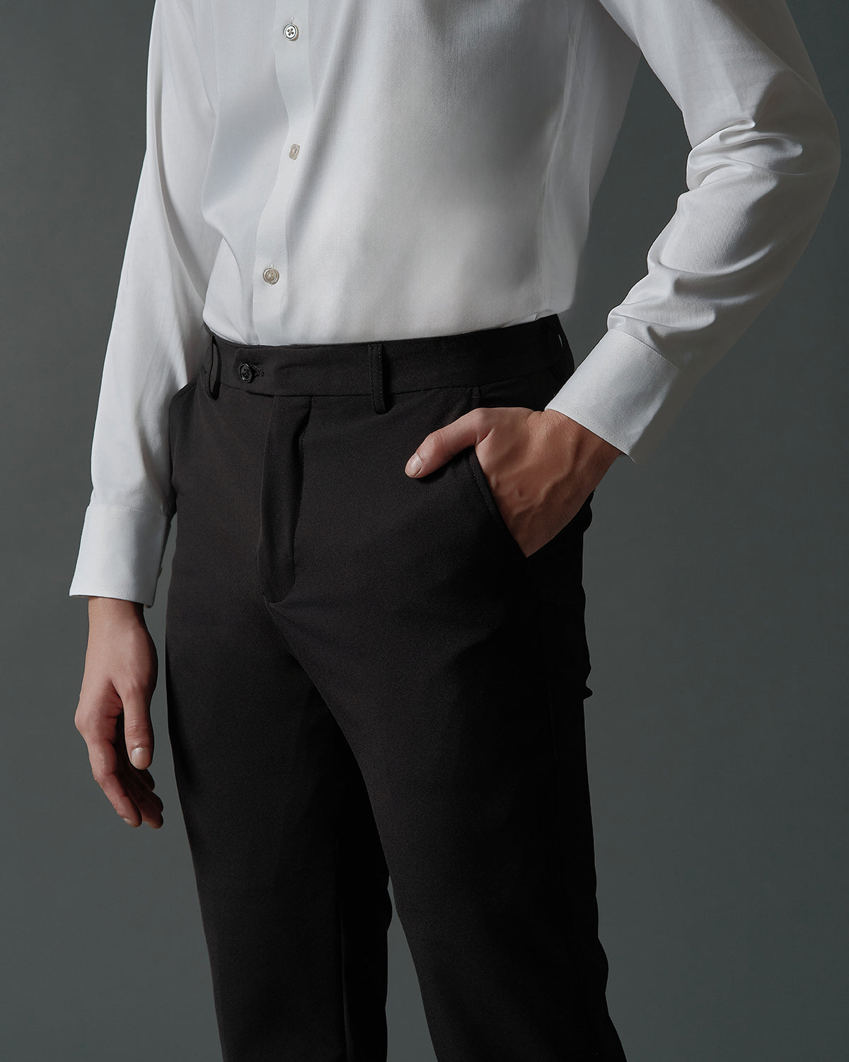 THE MONROE SINGLE BREASTED SUIT (BLACK)