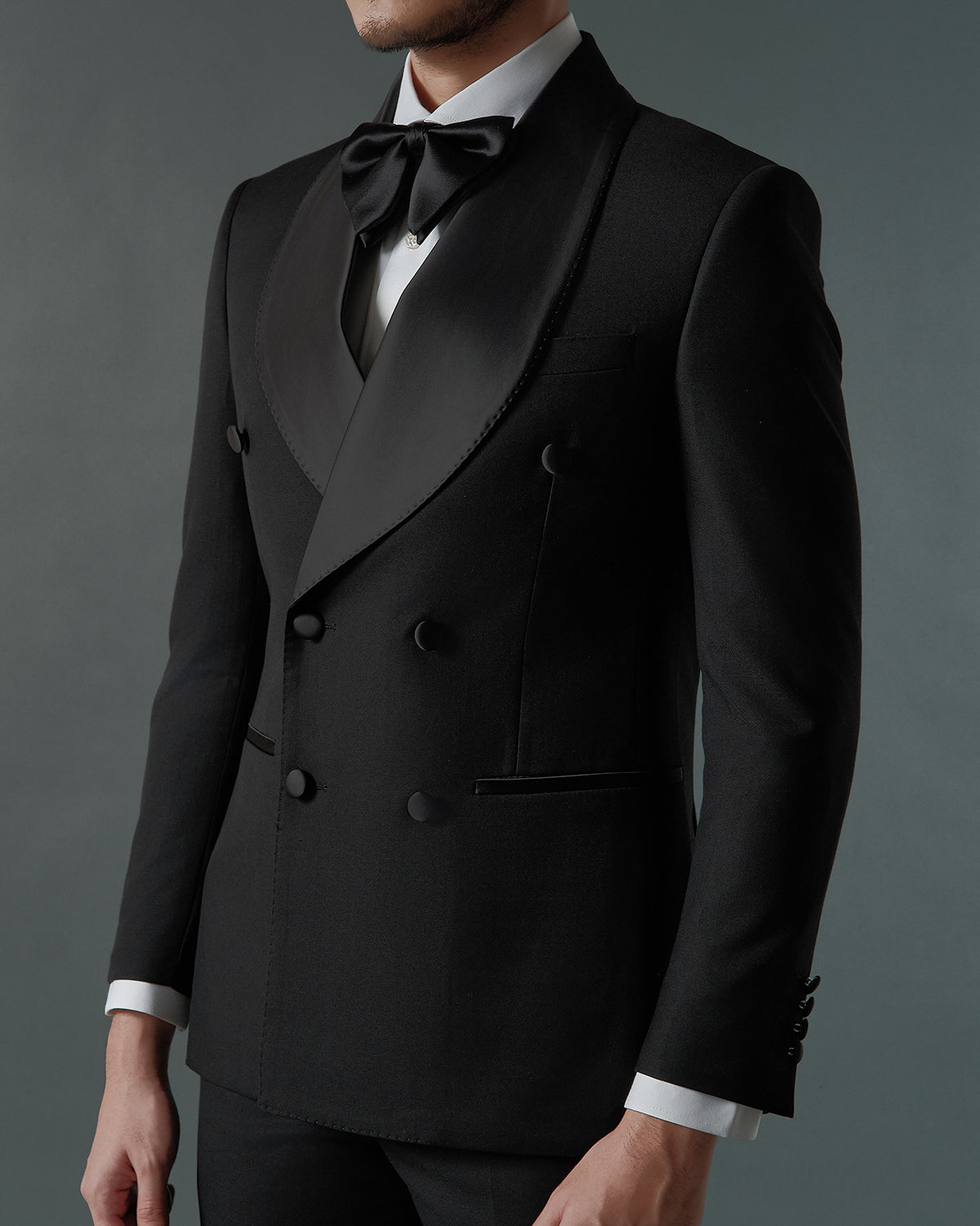 THE ASTOR DOUBLE BREASTED SUIT (BLACK)