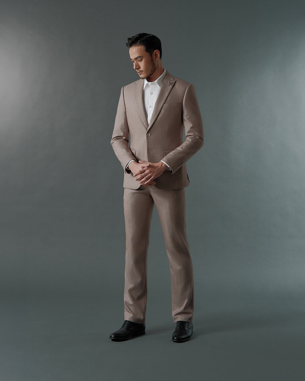 THE ALDEN SINGLE BREASTED SUIT (ALMOND BEIGE)
