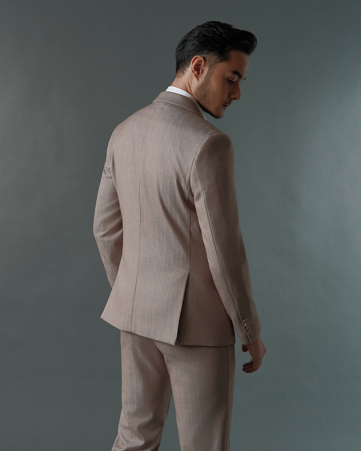 THE ALDEN SINGLE BREASTED SUIT (ALMOND BEIGE)