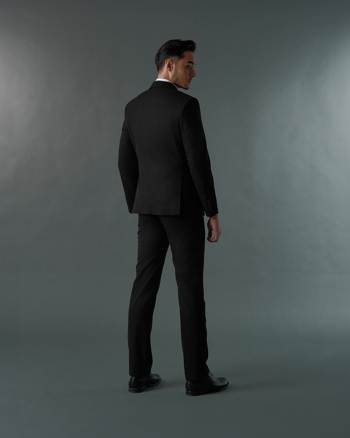 THE ALDEN SINGLE BREASTED SUIT (BLACK)