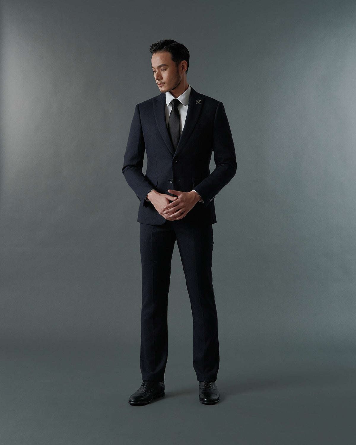 THE SAVILE SINGLE BREASTED SUIT (DARK BLUE)