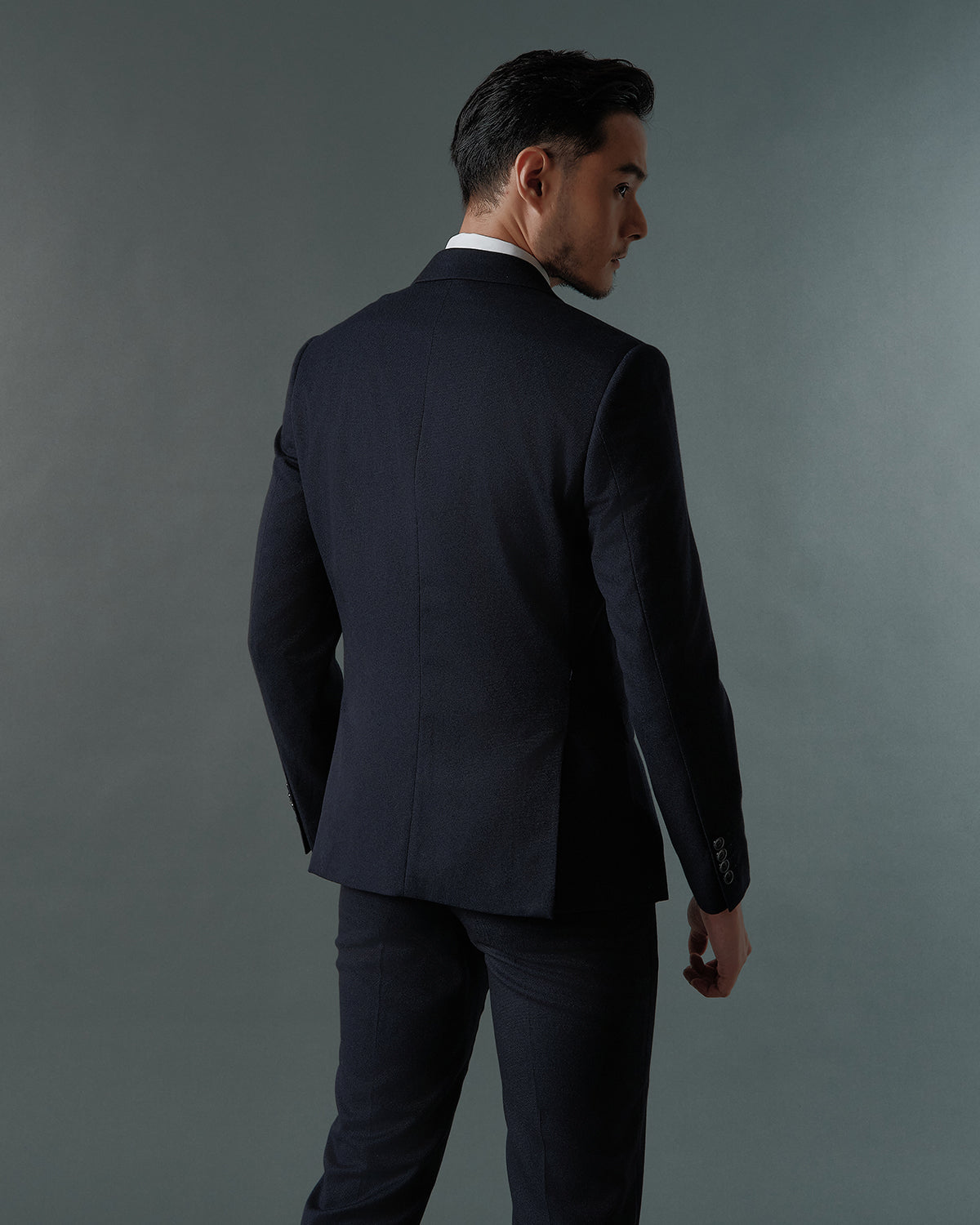THE SAVILE SINGLE BREASTED SUIT (DARK BLUE)