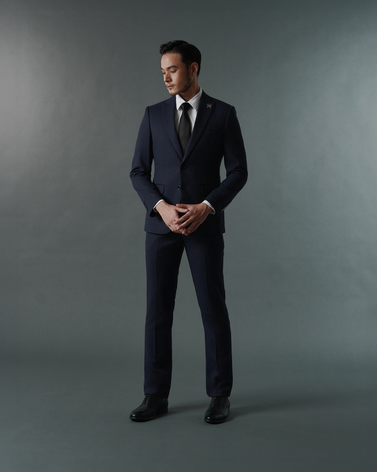 THE SAVILE SINGLE BREASTED SUIT (NAVY BLUE)