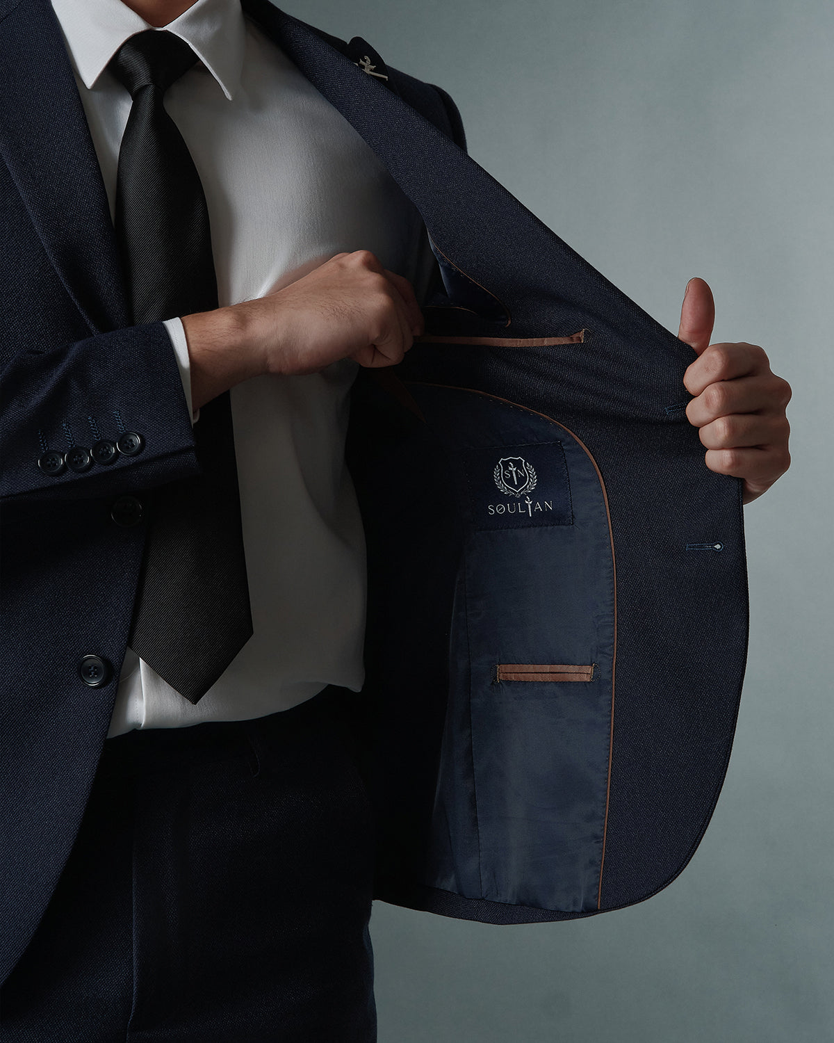 THE SAVILE SINGLE BREASTED SUIT (NAVY BLUE)