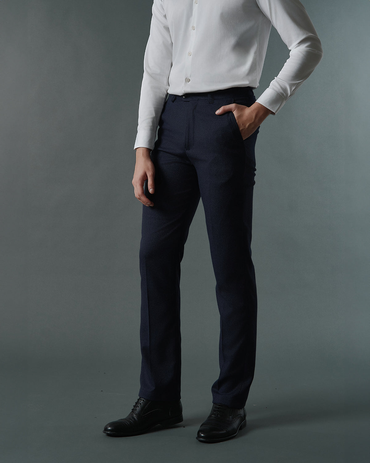 THE SAVILE SINGLE BREASTED SUIT (NAVY BLUE)