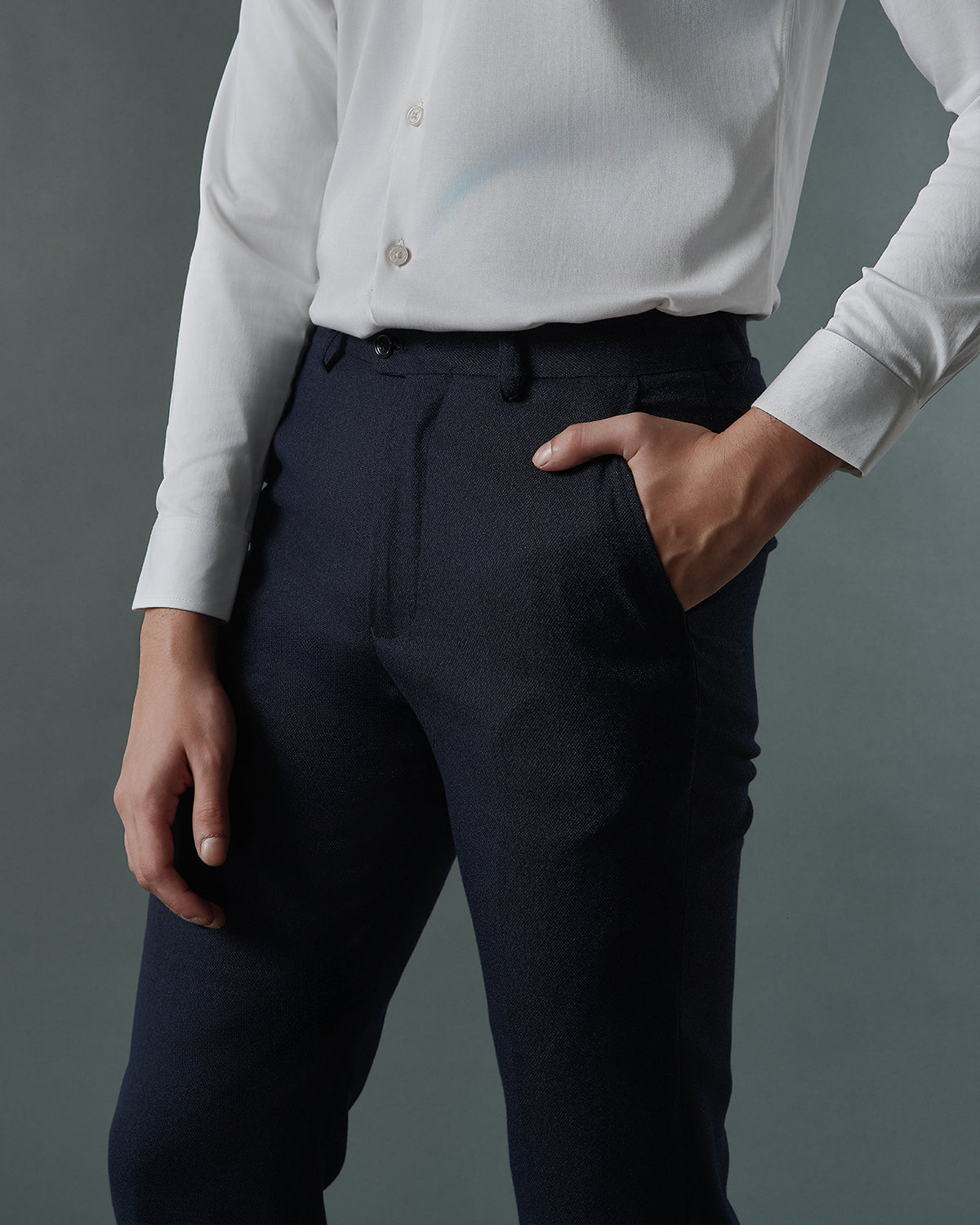 THE SAVILE SINGLE BREASTED SUIT (NAVY BLUE)