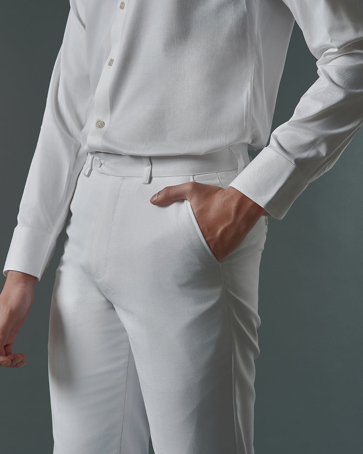 THE ASTOR DOUBLE BREASTED SUIT (OFF WHITE)