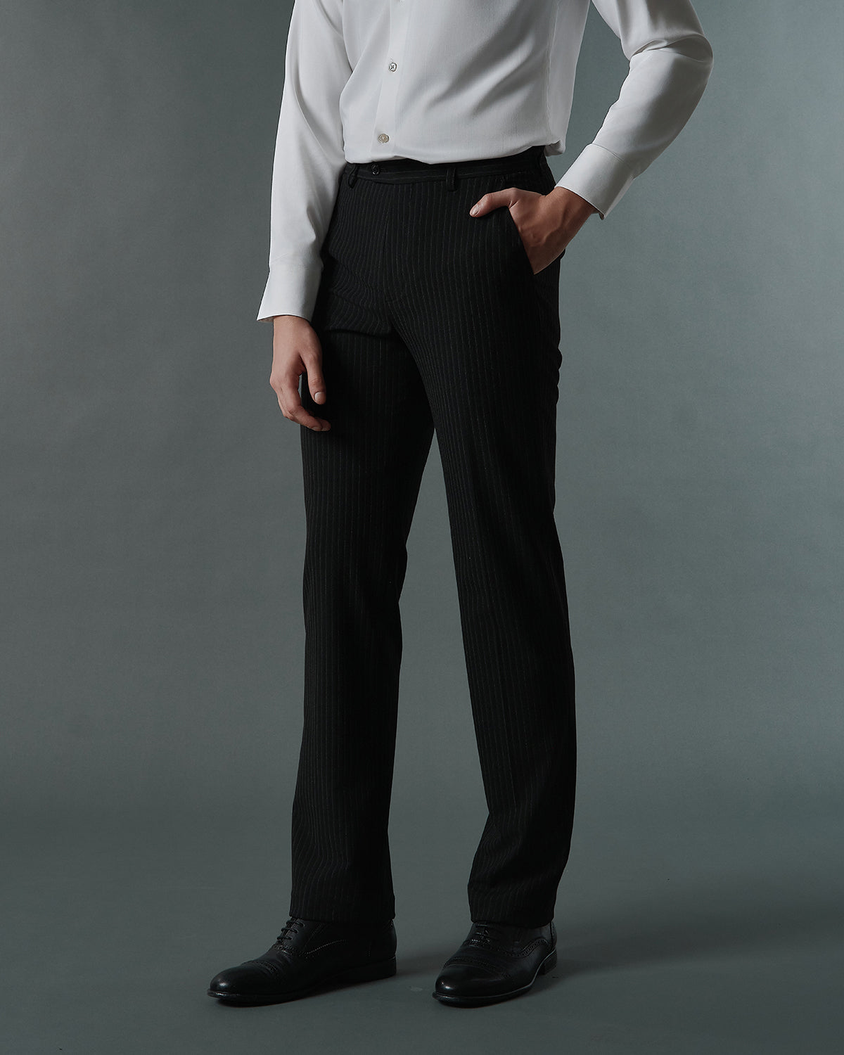 THE DOMINIC DOUBLE BREASTED SUIT (BLACK)