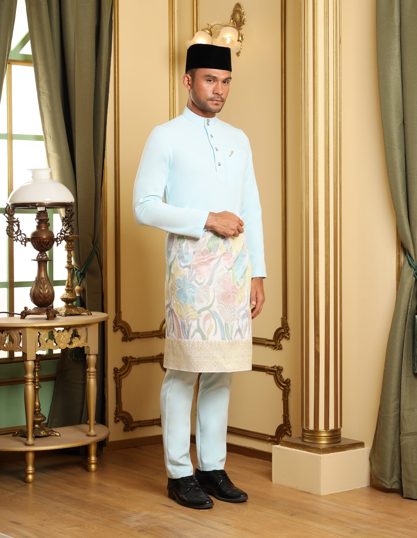 MINOR DEFECT SOULTAN BAJU MELAYU (AQUA BLUE)