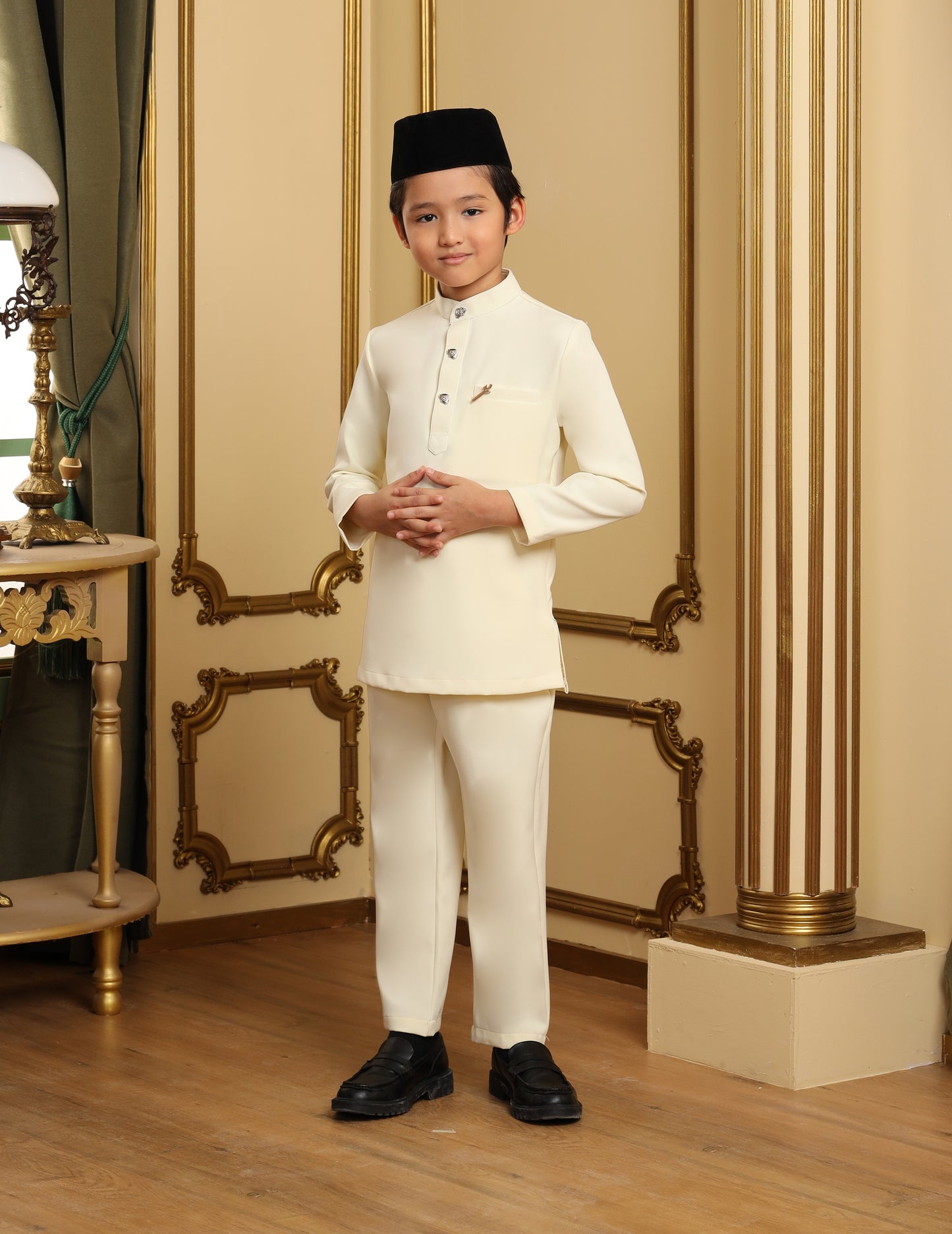 MINOR DEFECT SOULTAN BAJU MELAYU FOR KIDS (LIGHT YELLOW)