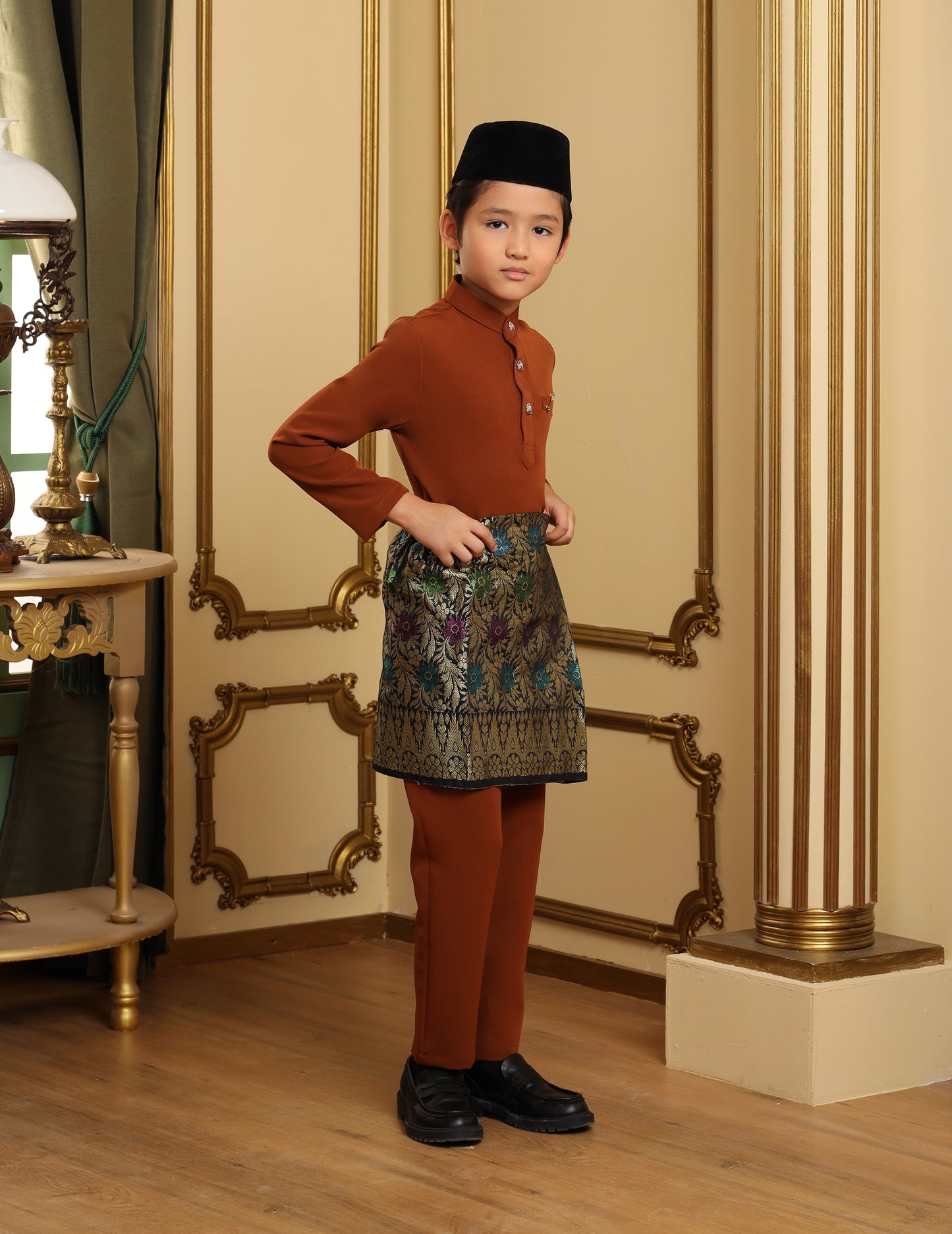 MINOR DEFECT SOULTAN BAJU MELAYU FOR KIDS (BROWN)