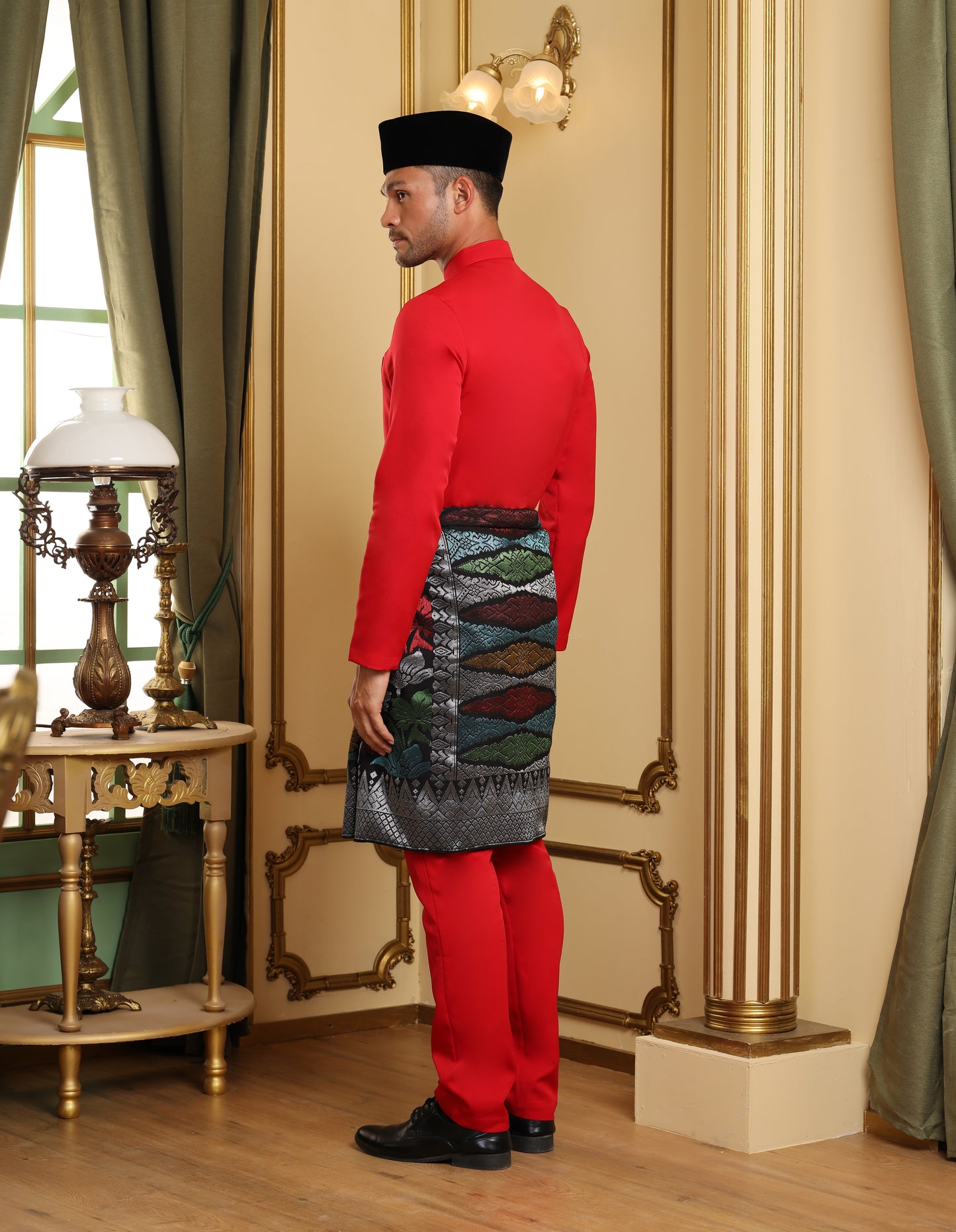 SOULTAN BAJU MELAYU (FUCHSIA)