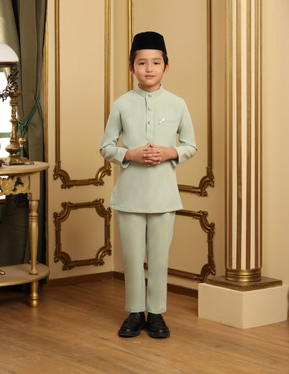 MINOR DEFECT SOULTAN BAJU MELAYU FOR KIDS (GREEN TEA)