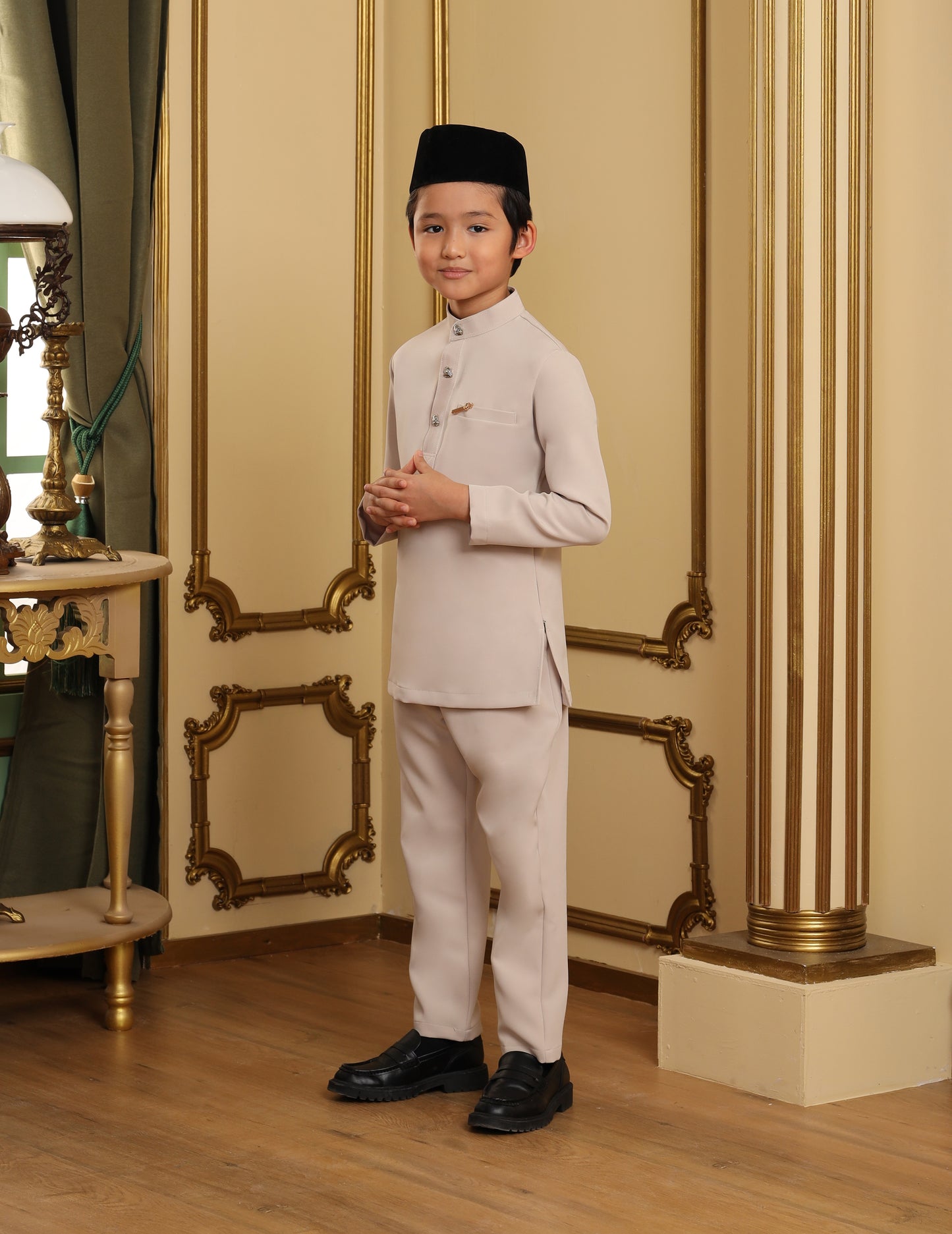 MINOR DEFECT SOULTAN BAJU MELAYU FOR KIDS (CHAMPAGNE)