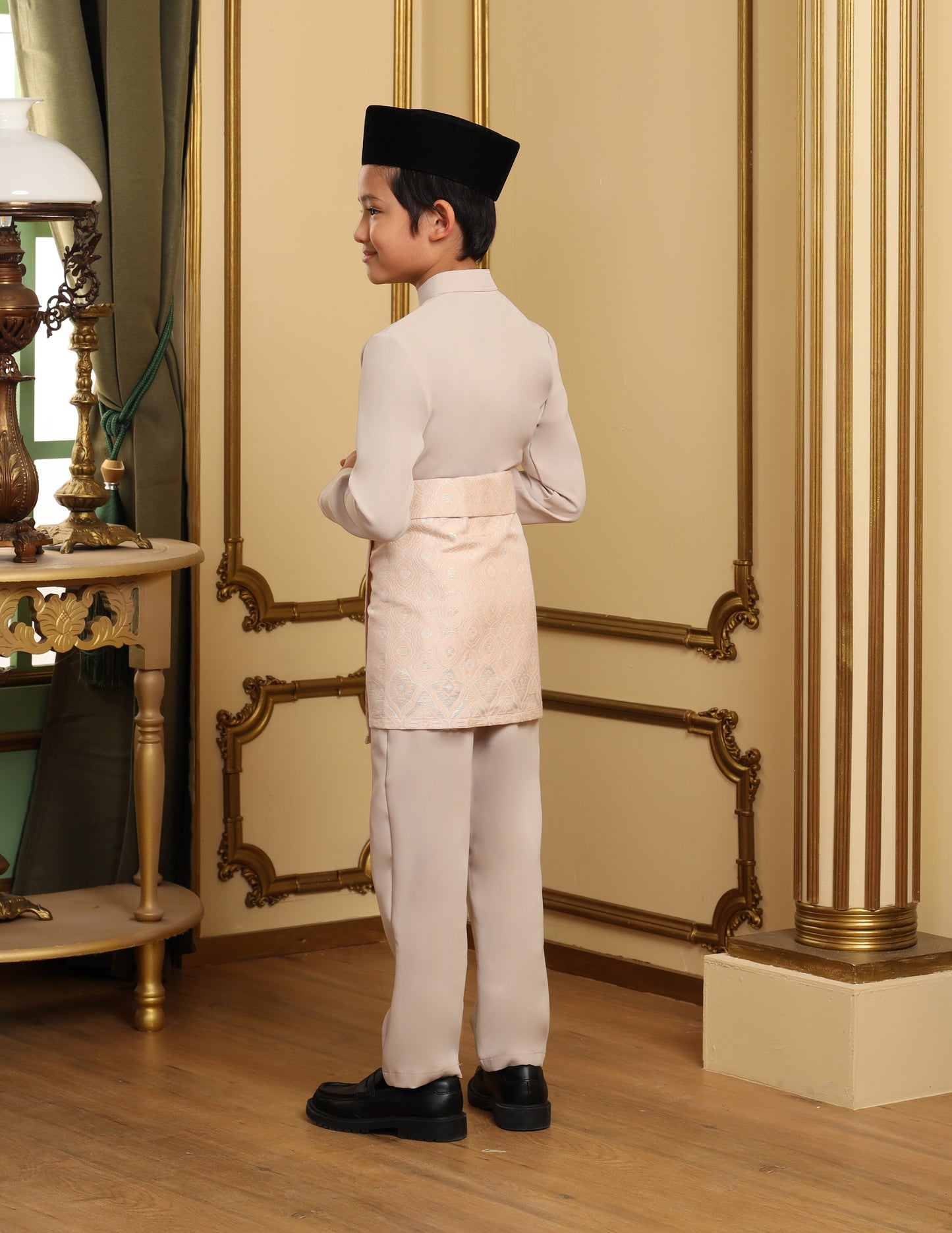 MINOR DEFECT SOULTAN BAJU MELAYU FOR KIDS (CHAMPAGNE)
