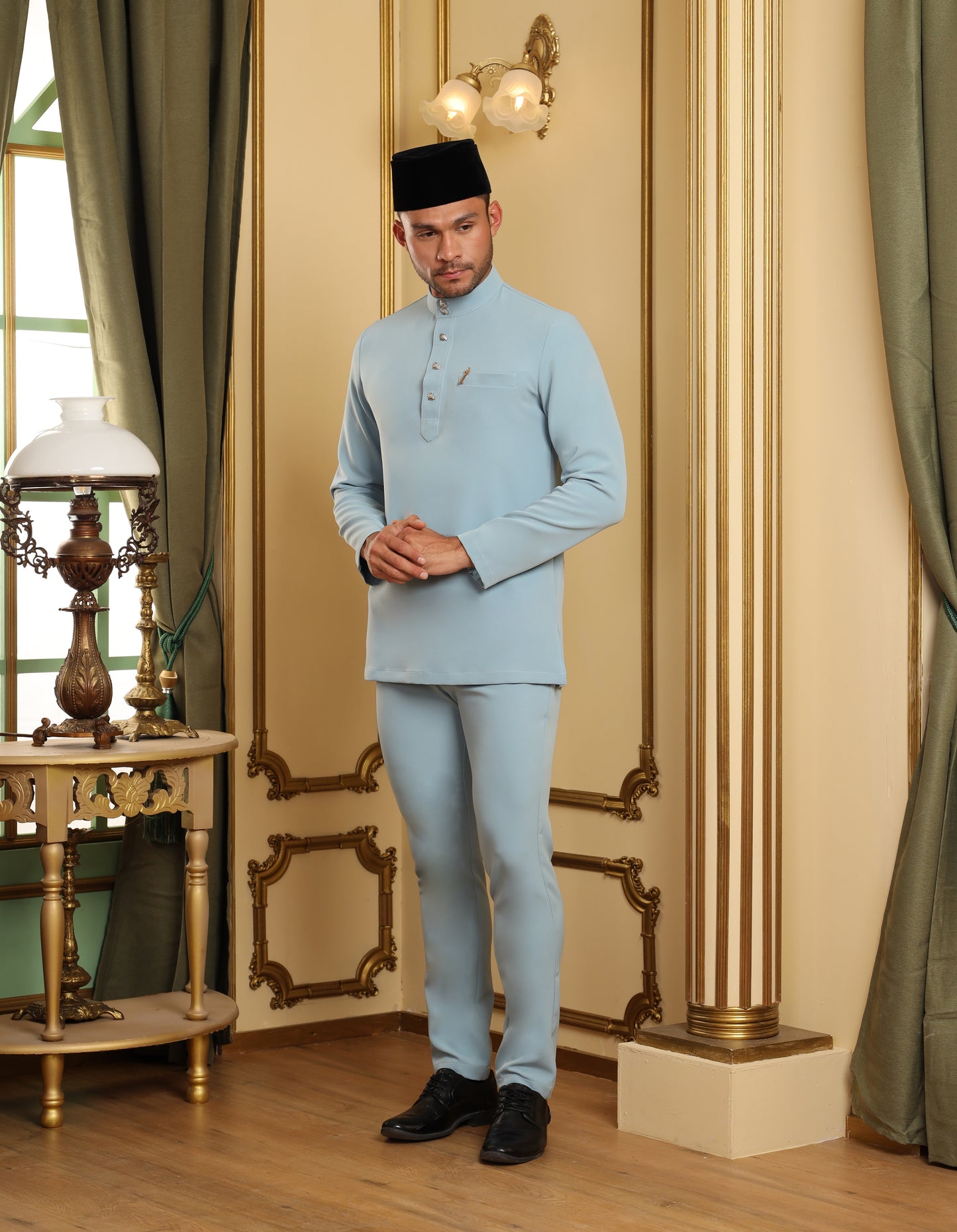 MINOR DEFECT SOULTAN BAJU MELAYU (MISTY BLUE)