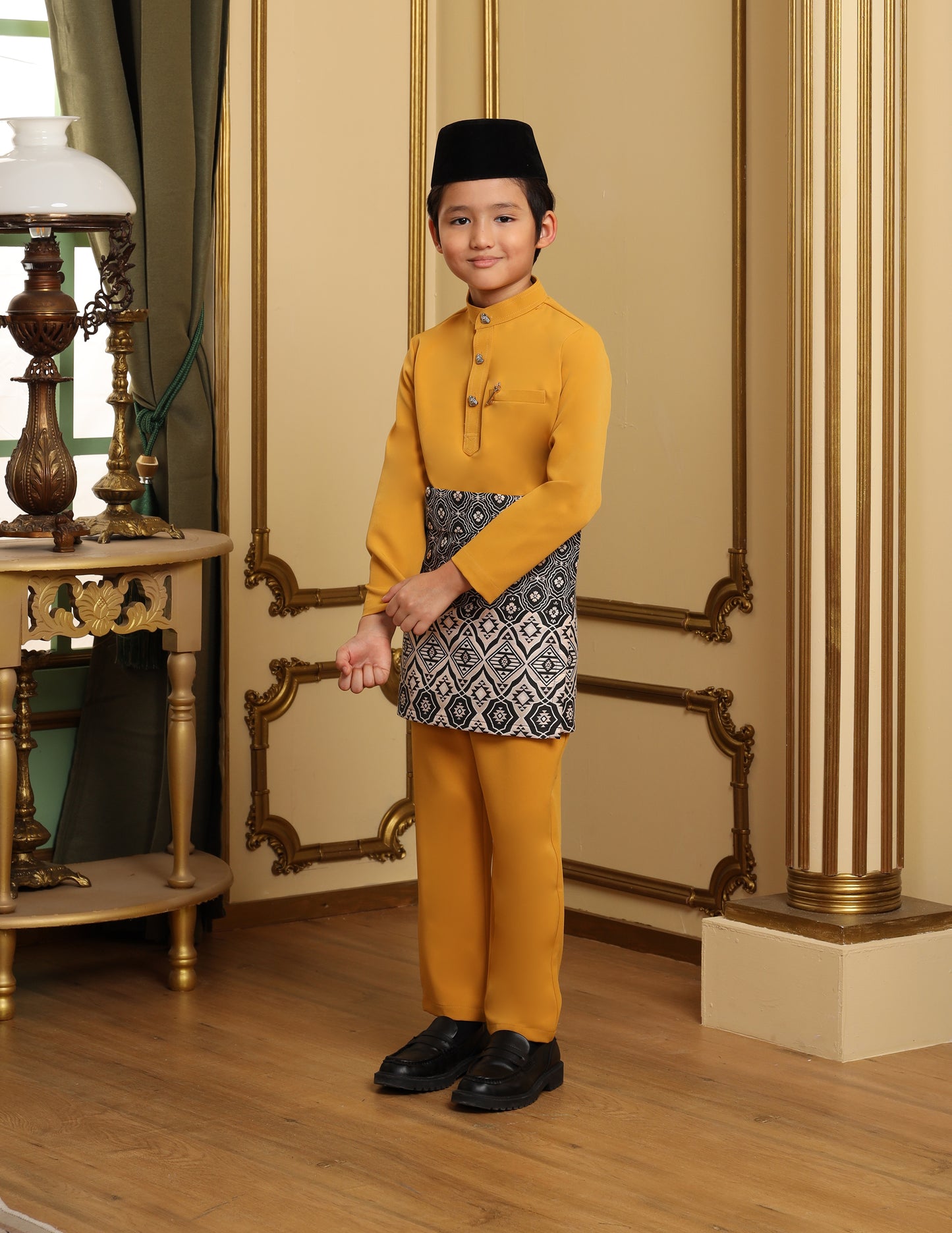 MINOR DEFECT SOULTAN BAJU MELAYU FOR KIDS (MUSTARD)