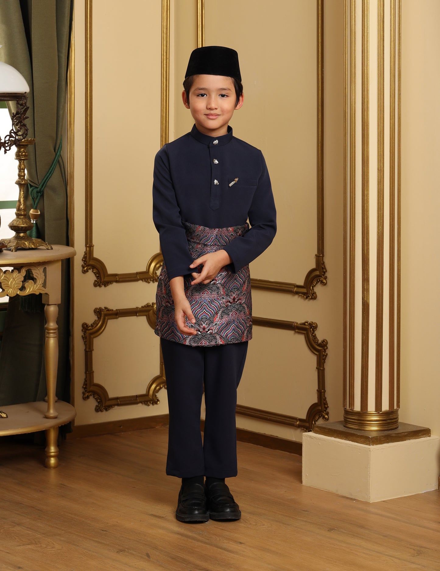 MINOR DEFECT SOULTAN BAJU MELAYU FOR KIDS (NAVY BLUE)