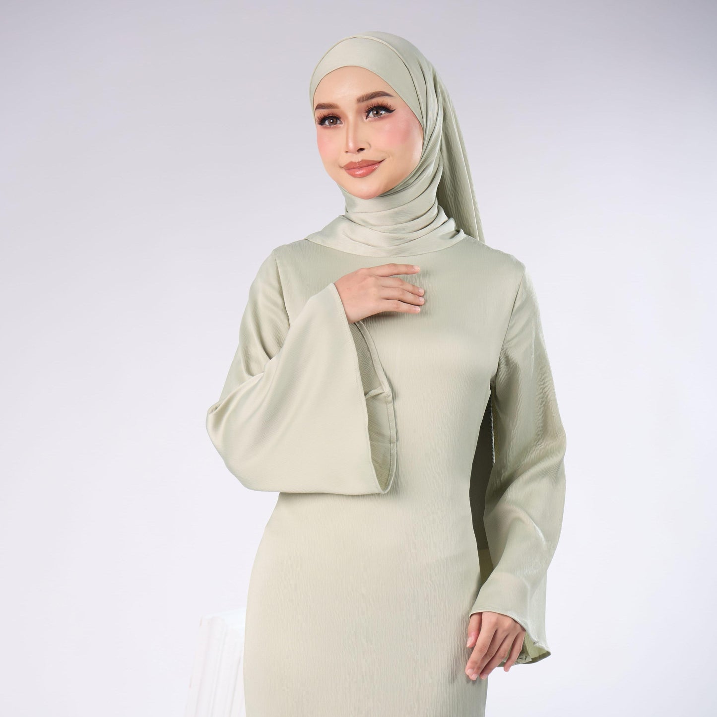 ELAINE LONG DRESS (GREEN TEA)