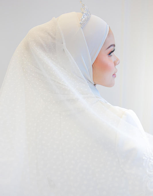 VEIL POLKA DOT CODE A10 (WHITE)