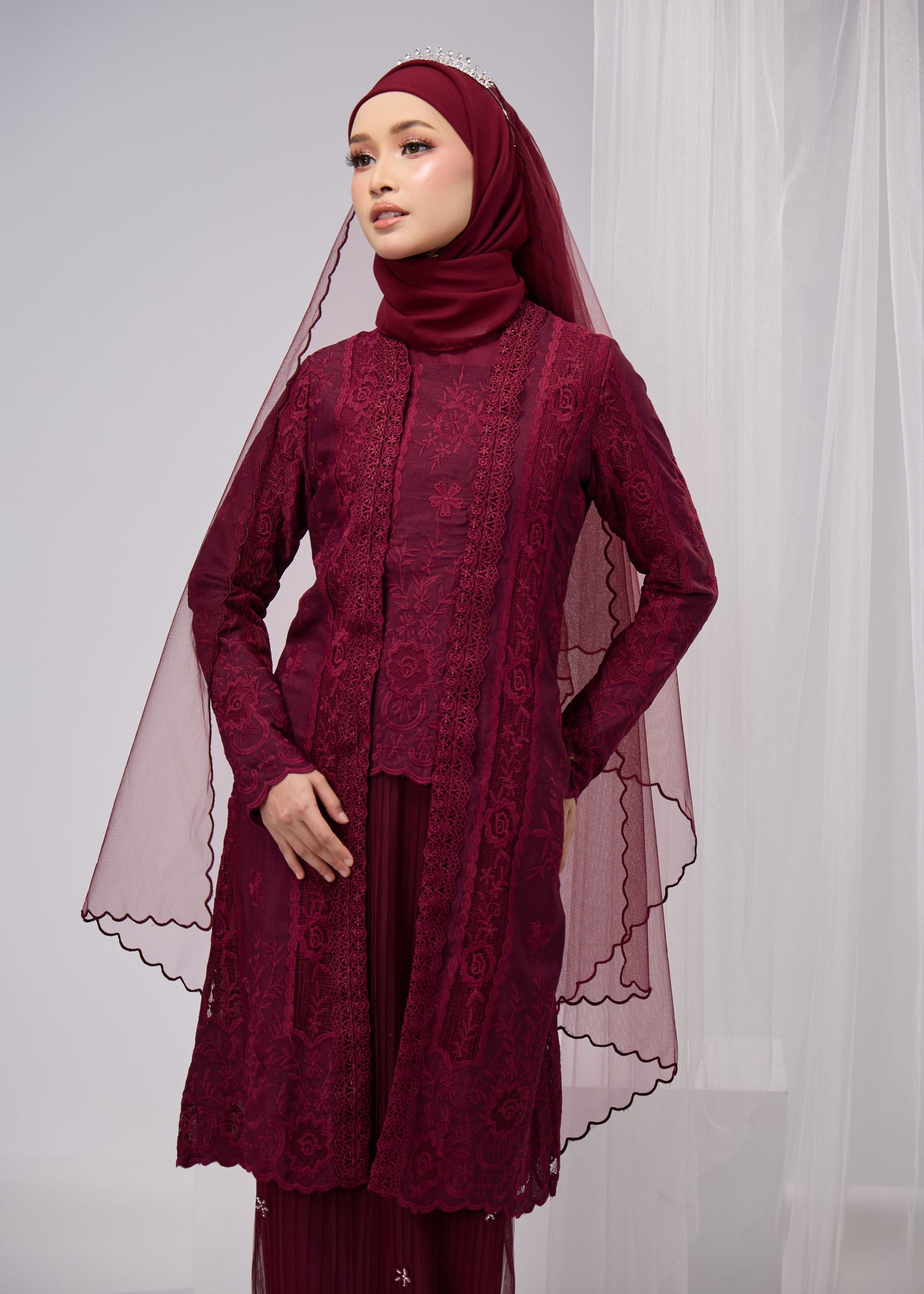 AZURA DRESS (BURGUNDY)