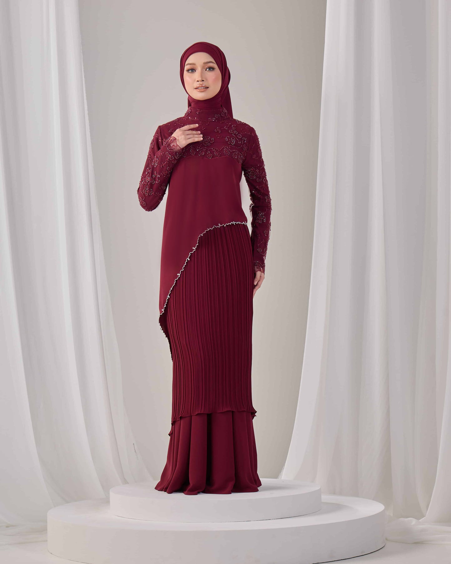 EMARA KURUNG (BURGUNDY)