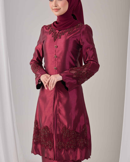 SERAYA KURUNG (BURGUNDY)