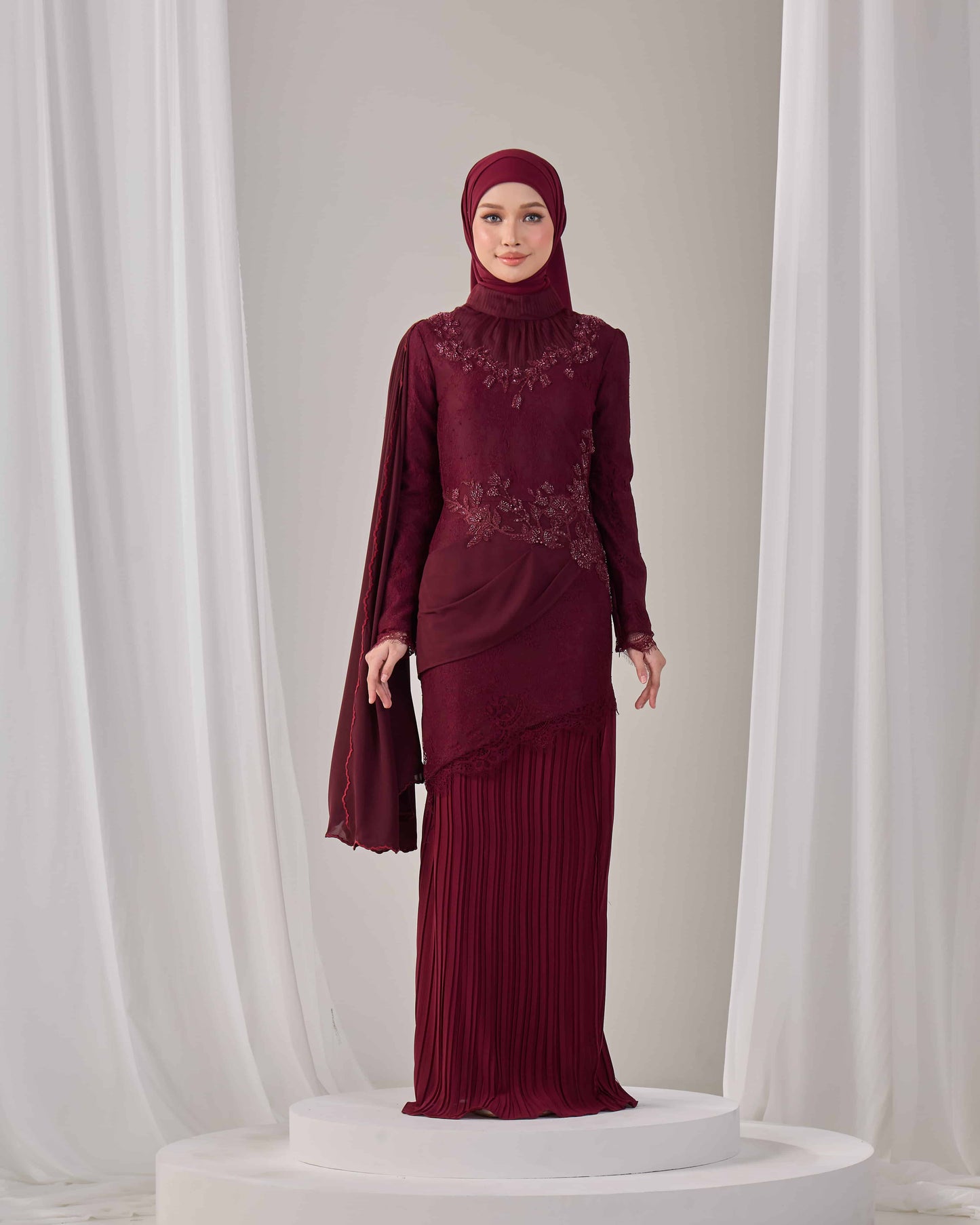 AYSEL KURUNG (BURGUNDY)