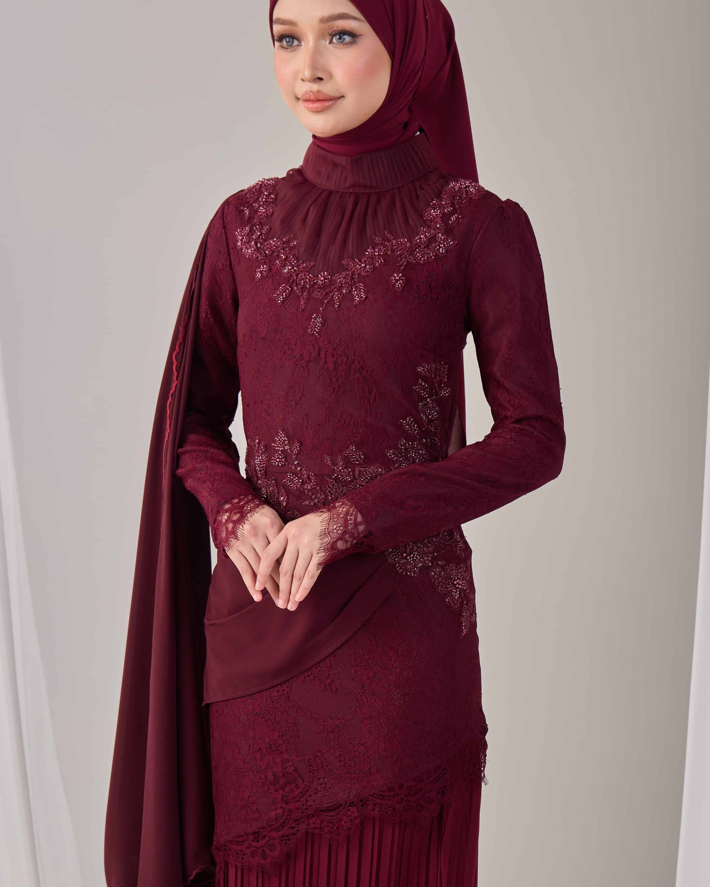 AYSEL KURUNG (BURGUNDY)