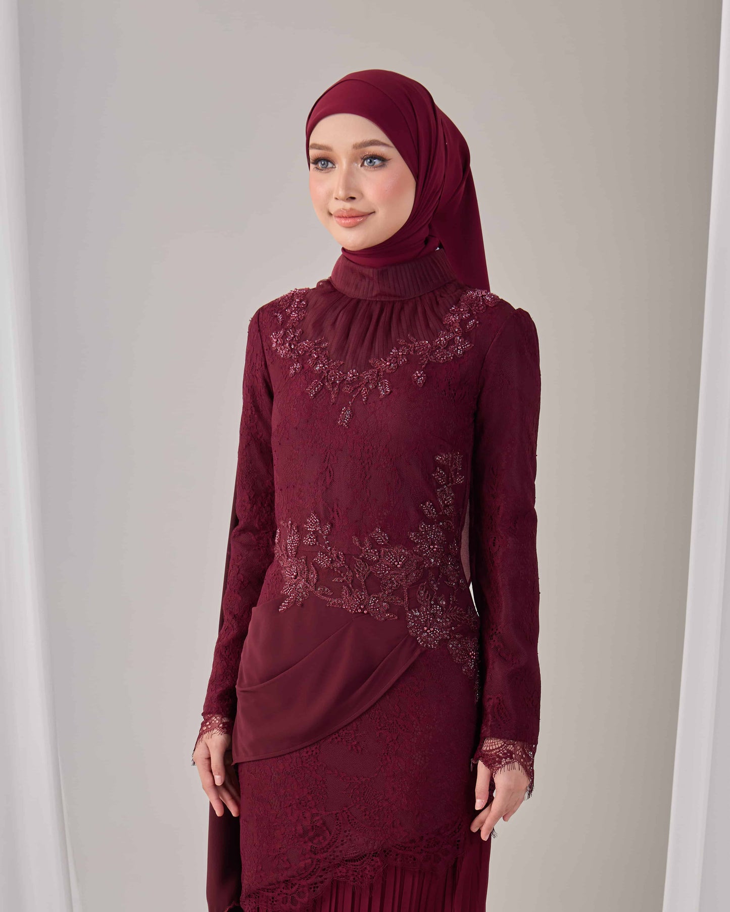 AYSEL KURUNG (BURGUNDY)