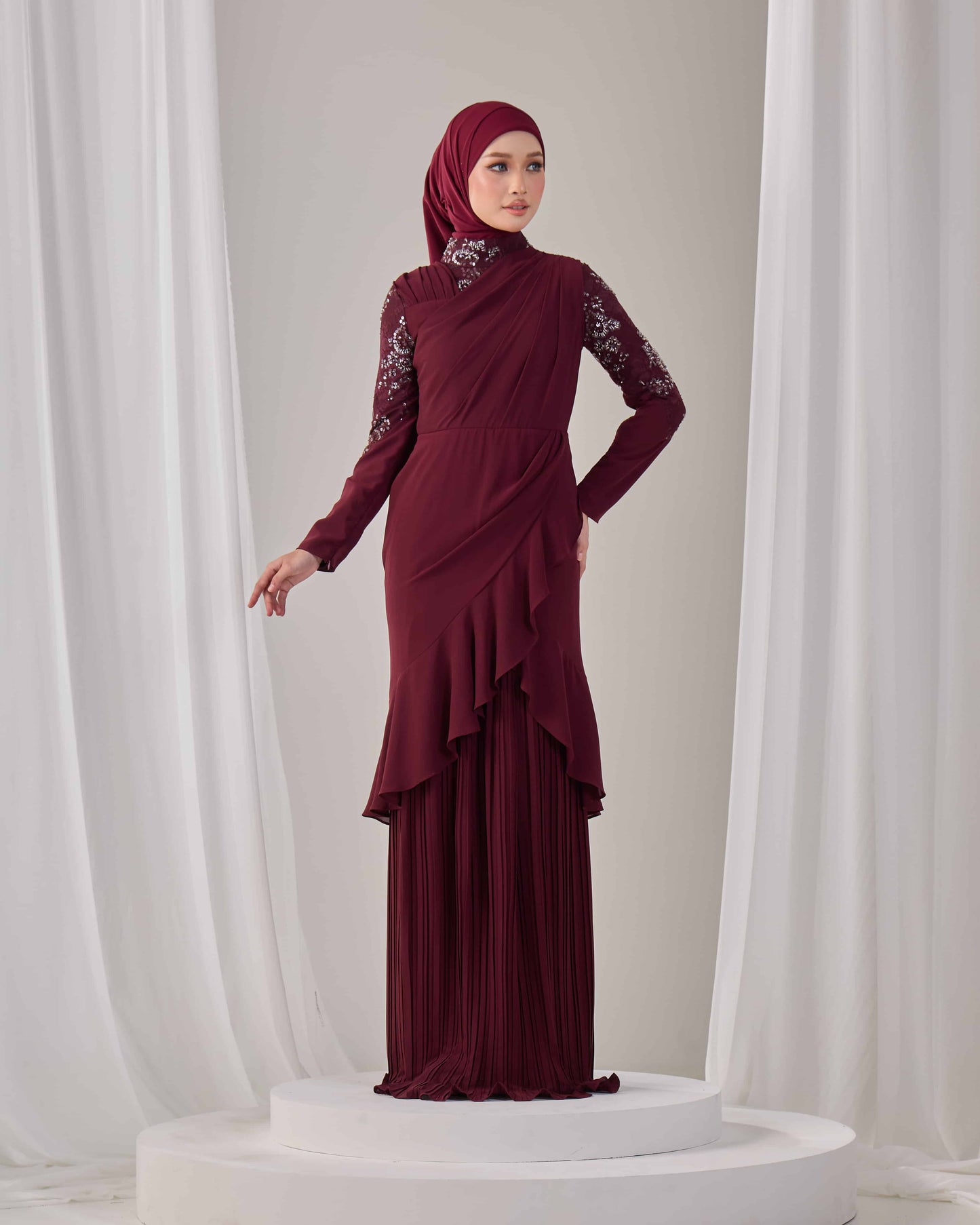 RAELYN DRESS (BURGUNDY)