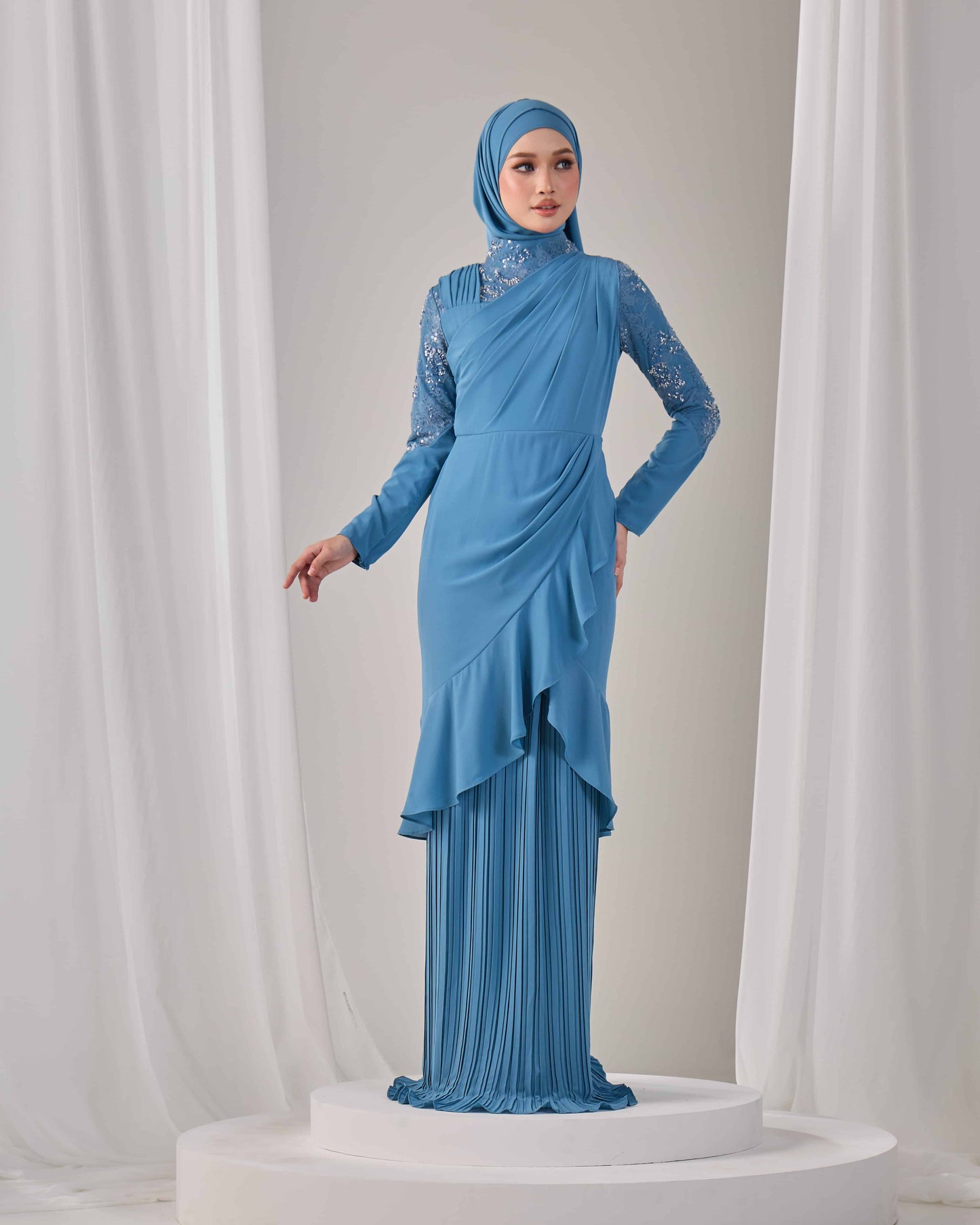 RAELYN DRESS (DIAMOND BLUE)
