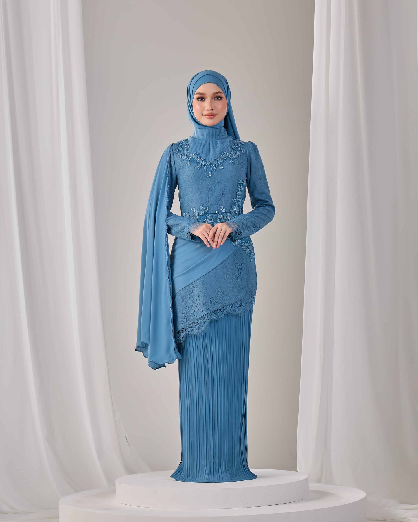 AYSEL KURUNG (DIAMOND BLUE)