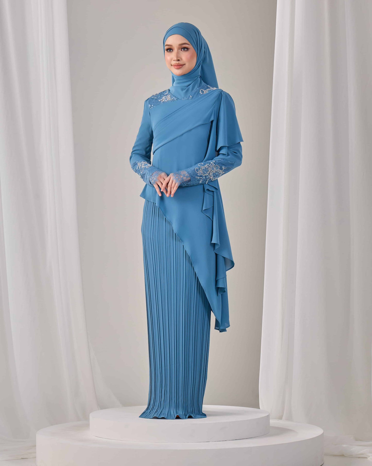 ADALINE DRESS (DIAMOND BLUE)